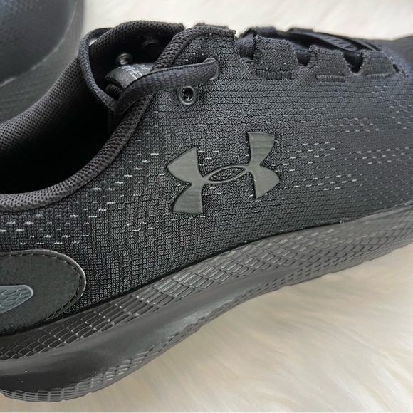 New with Box Under Armour Men's black UA Charged Pursuit 2 4E Shoe Size 10.5 - Picture 7 of 9